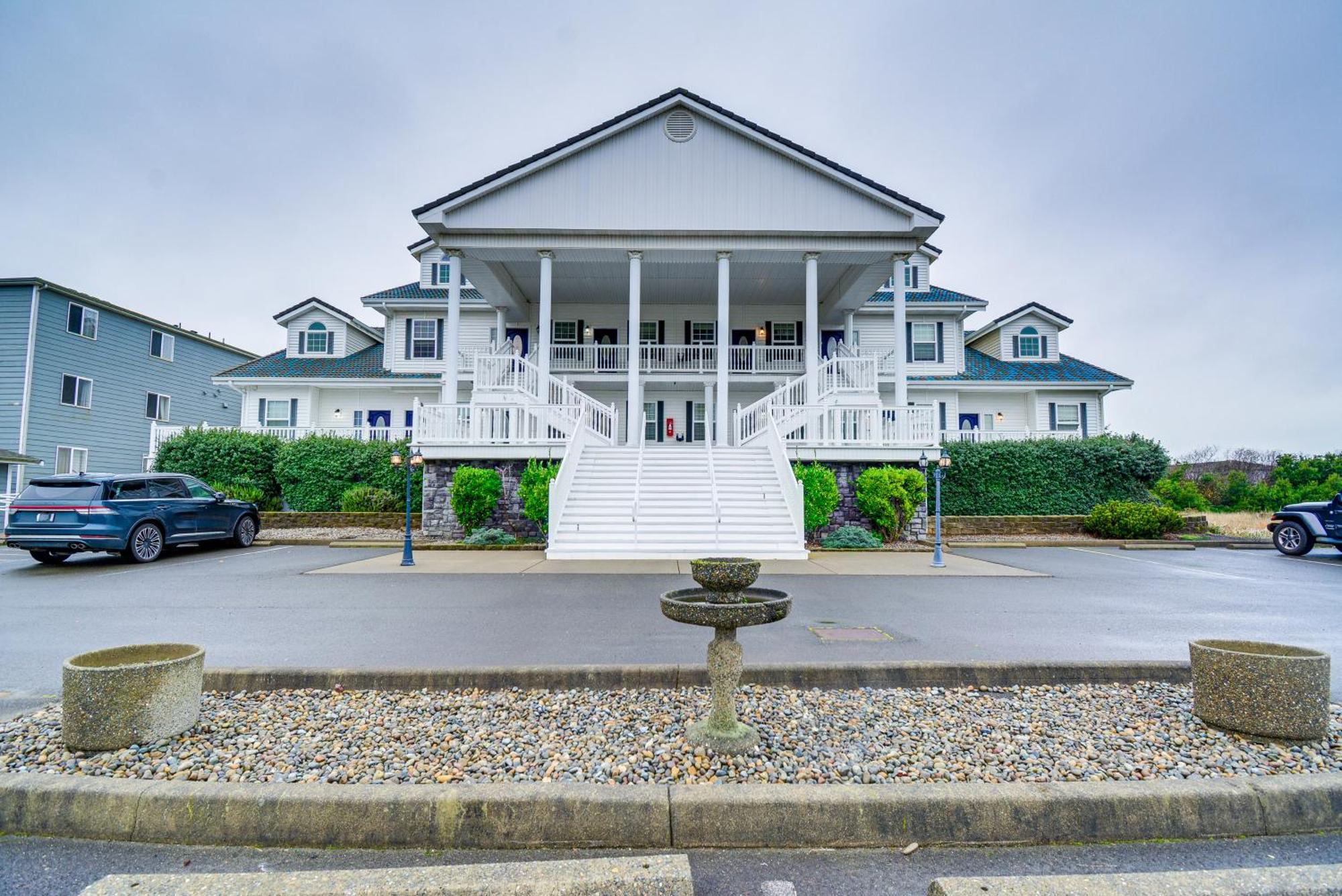 Ocean Shores Condo Rental With View - Walk To Beach! Bagian luar foto